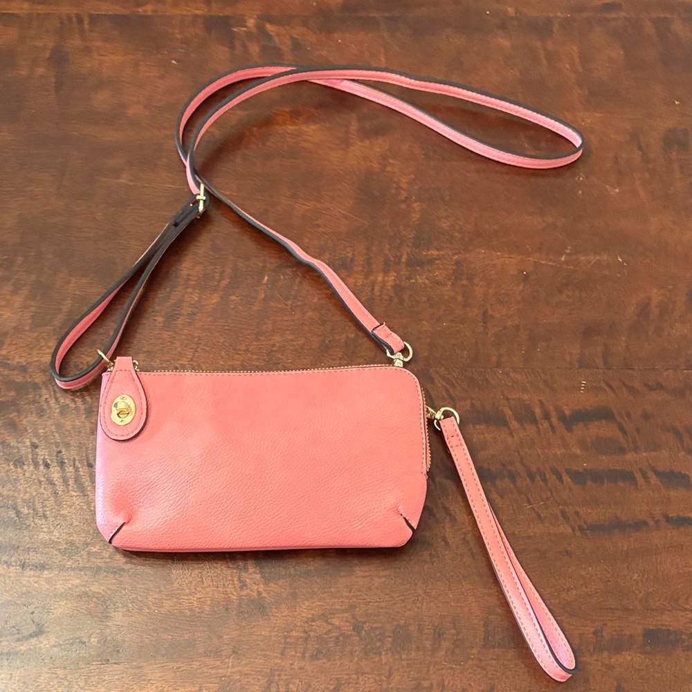 Jenn & Co Peach Wristlet Clutch